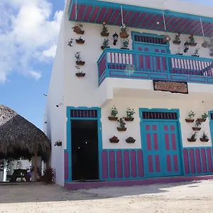 https://hostal-johnnier-macao-punta-cana.comcaribbean.com
