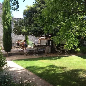 https://le-posterlon.fr-provencehotel.com