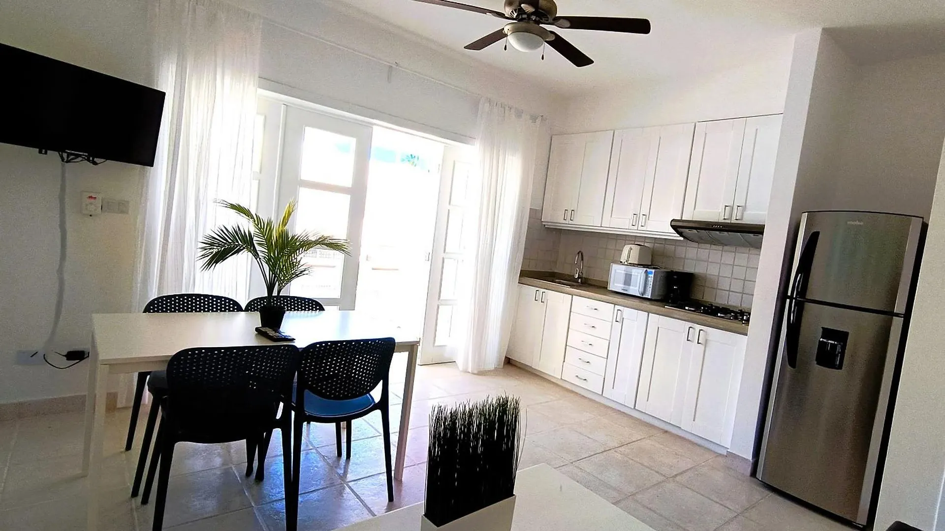 Flor Del Mar Condo Punta Cana Beachfront Appart hôtel